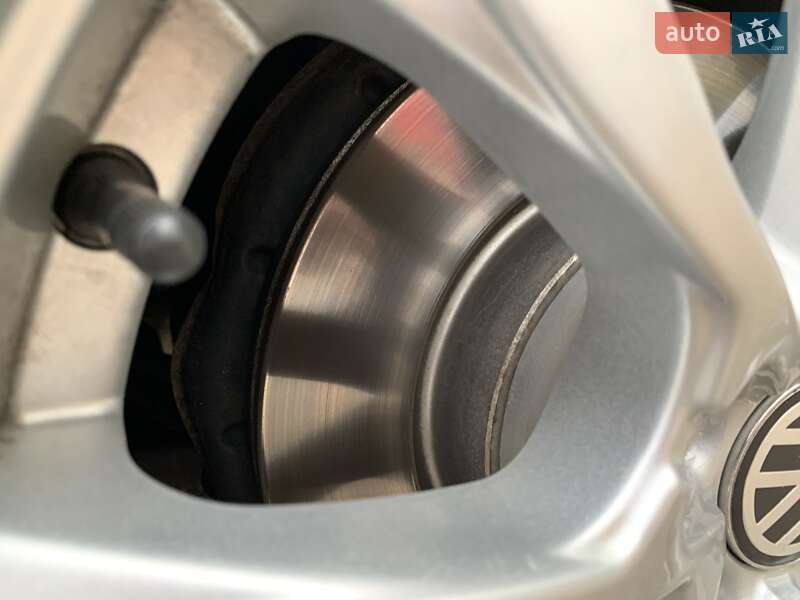 Седан Volkswagen Jetta 2013 в Краматорську