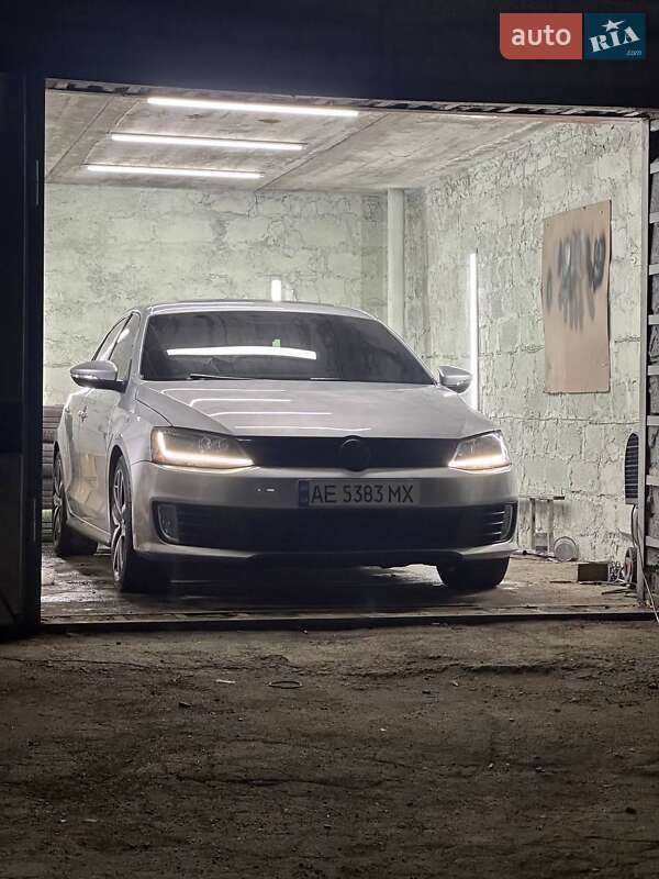 Седан Volkswagen Jetta 2013 в Днепре фото 6 Седан Volkswagen Jetta 2013 в Днепре