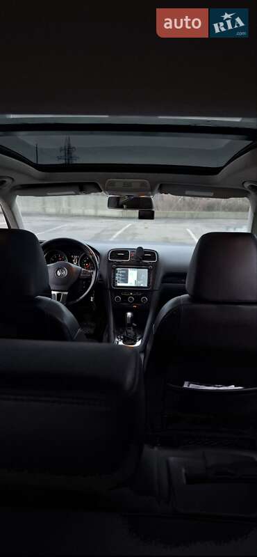 Універсал Volkswagen Jetta 2014 в Бучі