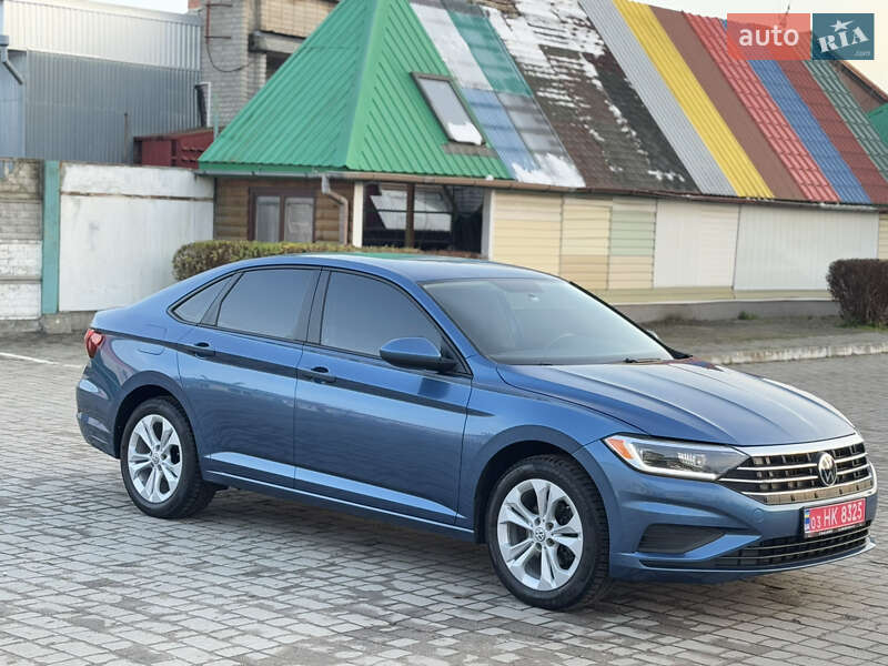 Седан Volkswagen Jetta 2018 в Ковелі