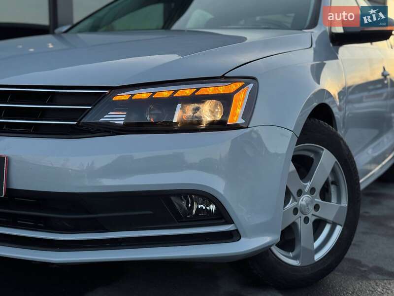 Седан Volkswagen Jetta 2017 в Ровно фото 5 Седан Volkswagen Jetta 2017 в Ровно