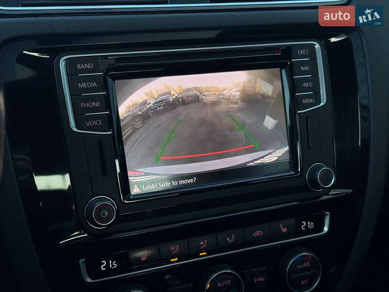 Седан Volkswagen Jetta 2017 в Ровно фото 10 Седан Volkswagen Jetta 2017 в Ровно