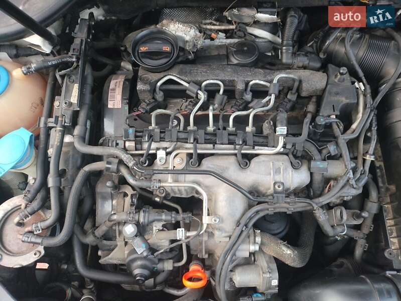 Універсал Volkswagen Jetta 2012 в Нових Санжарах