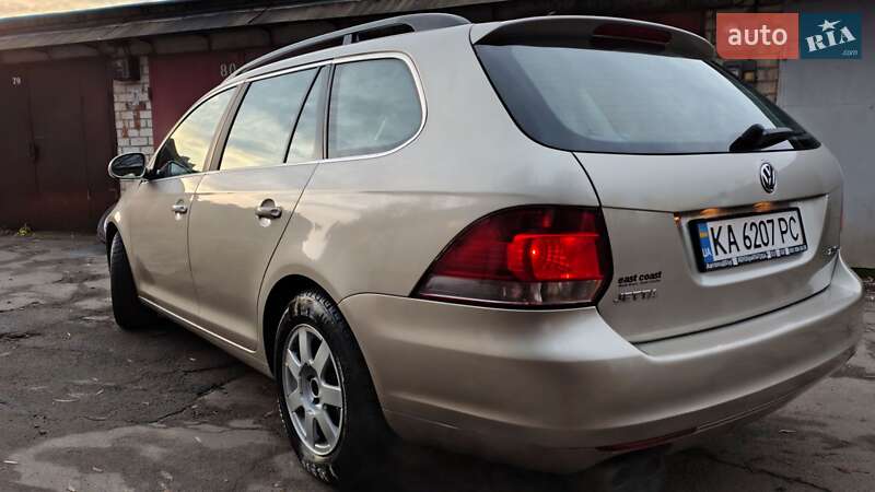 Универсал Volkswagen Jetta 2013 в Киеве фото 3 Универсал Volkswagen Jetta 2013 в Киеве