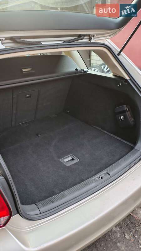 Универсал Volkswagen Jetta 2013 в Киеве фото 16 Универсал Volkswagen Jetta 2013 в Киеве