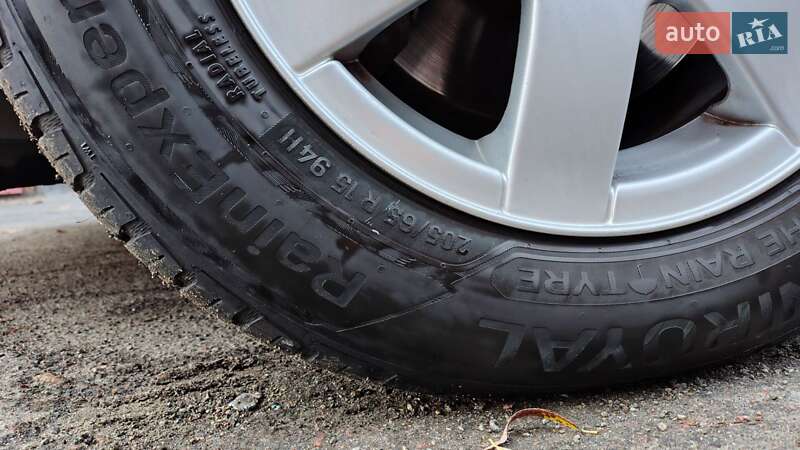 Универсал Volkswagen Jetta 2013 в Киеве фото 22 Универсал Volkswagen Jetta 2013 в Киеве