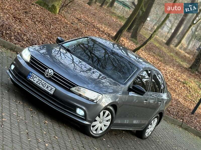 Седан Volkswagen Jetta 2015 в Львове фото 5 Седан Volkswagen Jetta 2015 в Львове