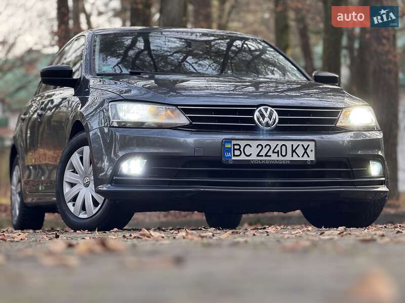 Седан Volkswagen Jetta 2015 в Львове фото 21 Седан Volkswagen Jetta 2015 в Львове
