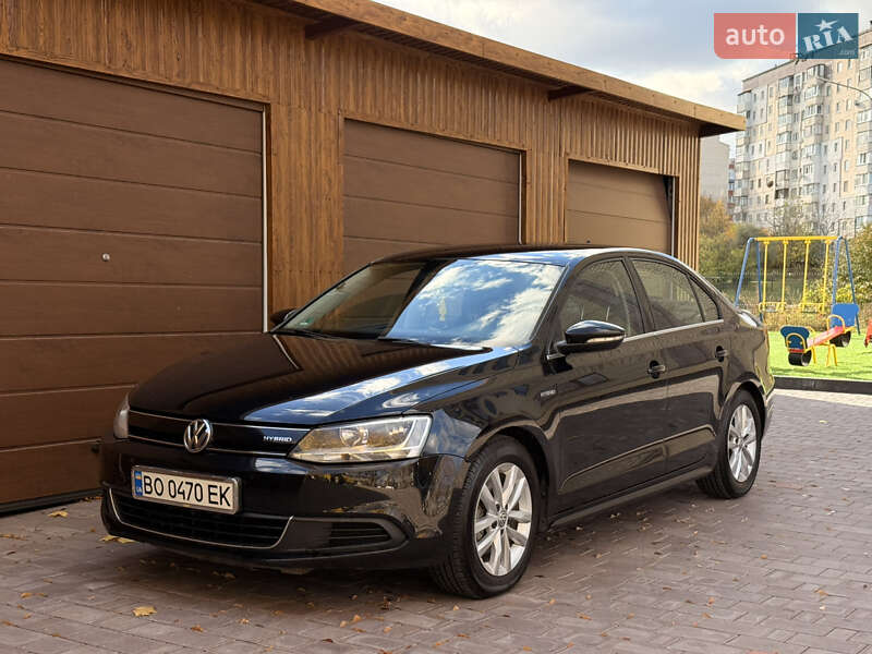 Седан Volkswagen Jetta 2013 в Тернополі фото 4 Седан Volkswagen Jetta 2013 в Тернополі