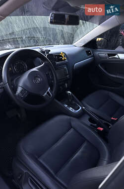 Седан Volkswagen Jetta 2014 в Полтаві