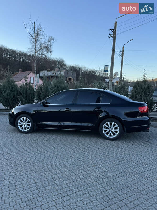Седан Volkswagen Jetta 2014 в Полтаві
