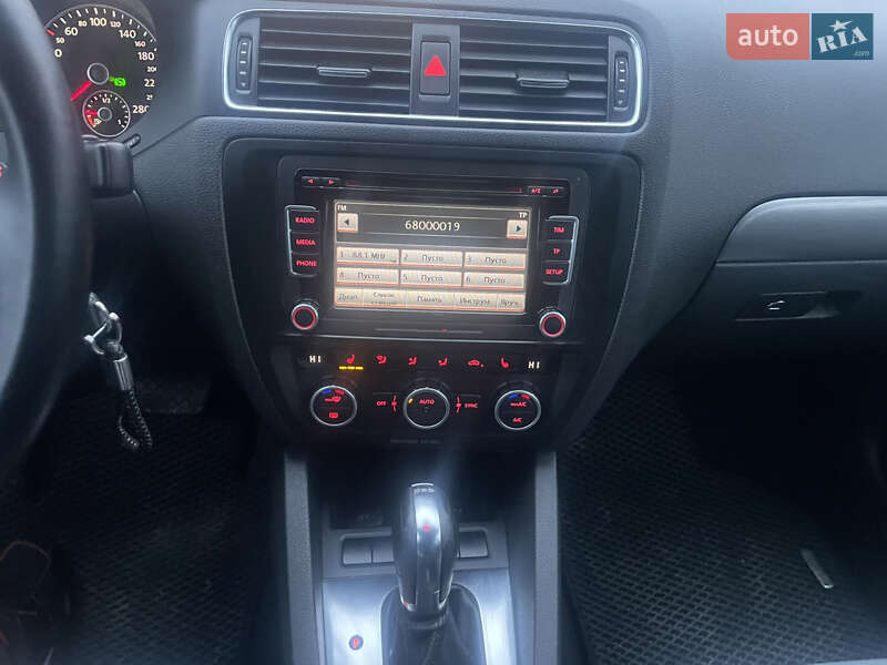 Седан Volkswagen Jetta 2012 в Богородчанах фото 19 Седан Volkswagen Jetta 2012 в Богородчанах