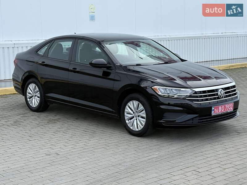 Седан Volkswagen Jetta 2019 в Одесі