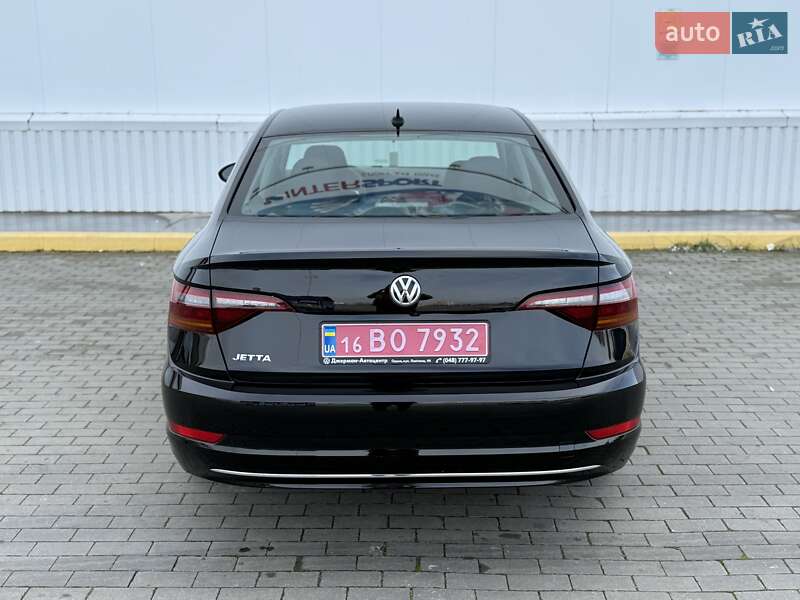 Седан Volkswagen Jetta 2019 в Одесі