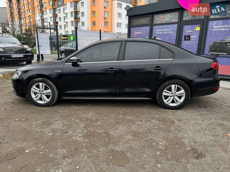 Седан Volkswagen Jetta 2013 в Вінниці
