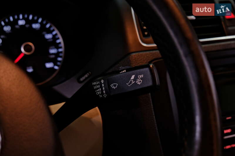 Седан Volkswagen Jetta 2012 в Одессе фото 23 Седан Volkswagen Jetta 2012 в Одессе