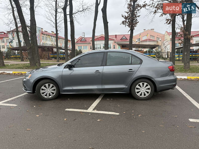 Седан Volkswagen Jetta 2015 в Києві фото 2 Седан Volkswagen Jetta 2015 в Києві