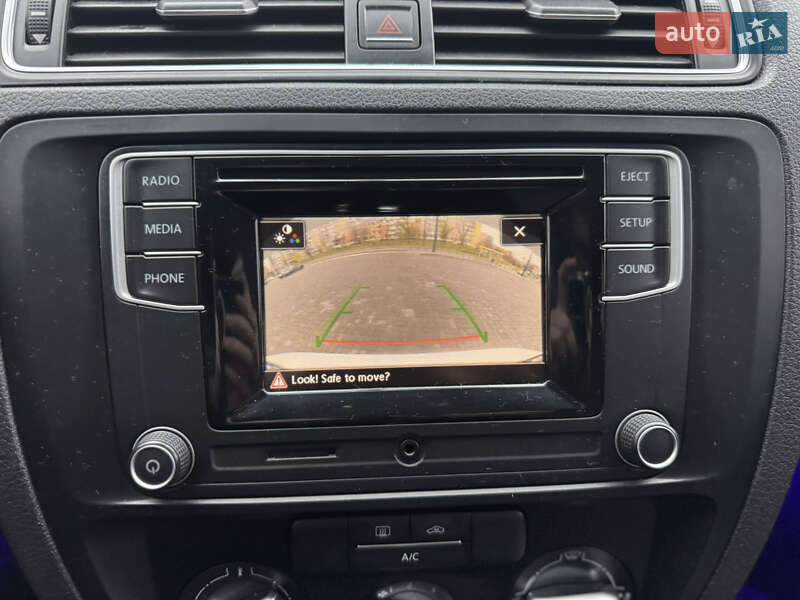 Седан Volkswagen Jetta 2017 в Днепре фото 23 Седан Volkswagen Jetta 2017 в Днепре