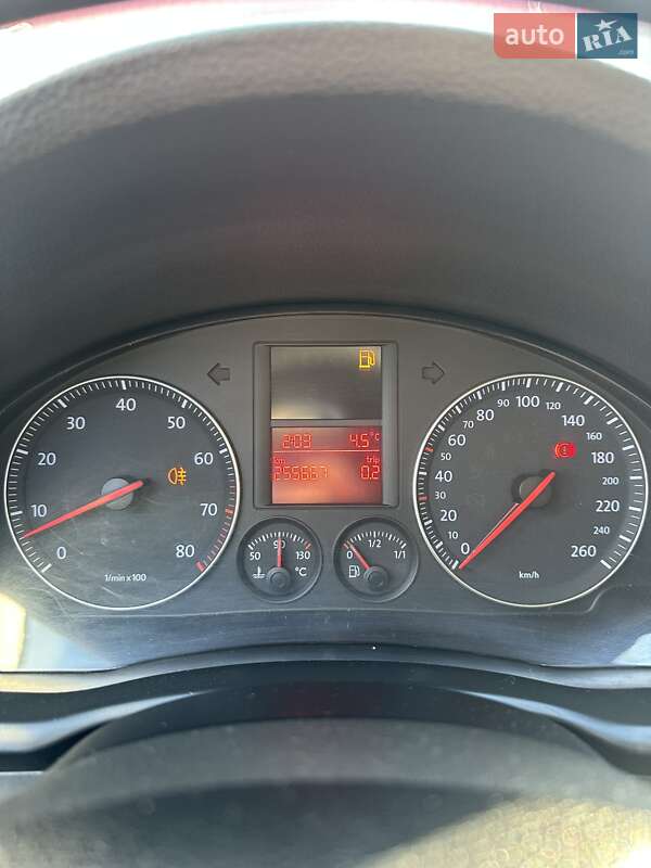 Седан Volkswagen Jetta 2005 в Сумах