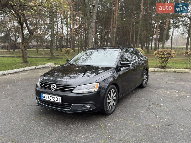 Седан Volkswagen Jetta 2013 в Кременчуці