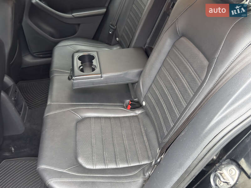 Седан Volkswagen Jetta 2013 в Кременчуці