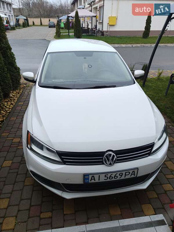 Volkswagen Jetta 2013 Volkswagen Jetta 2013