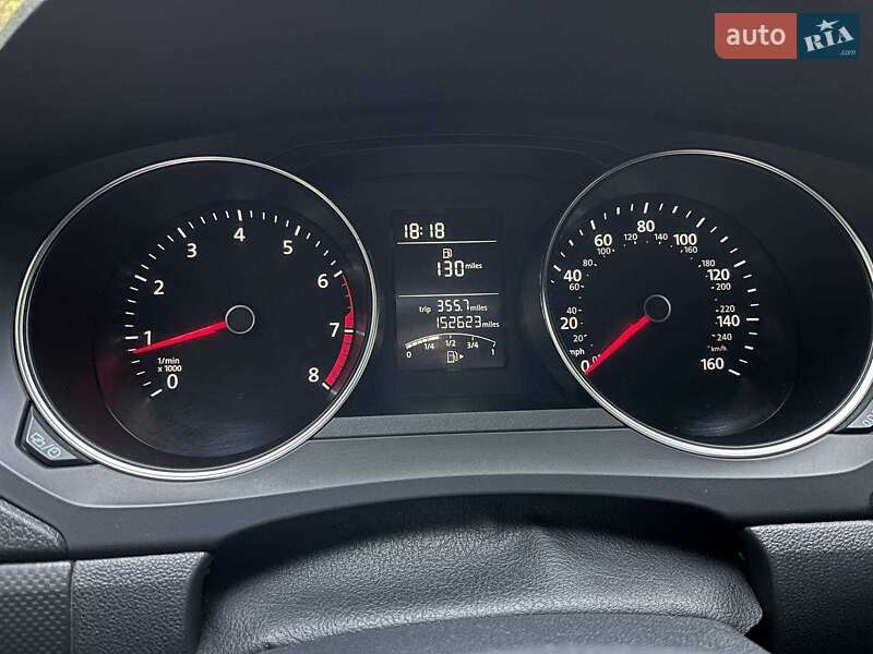 Седан Volkswagen Jetta 2015 в Звенигородці фото 2 Седан Volkswagen Jetta 2015 в Звенигородці