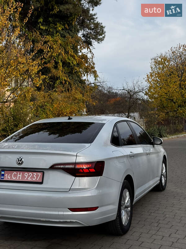 Седан Volkswagen Jetta 2019 в Львові фото 7 Седан Volkswagen Jetta 2019 в Львові