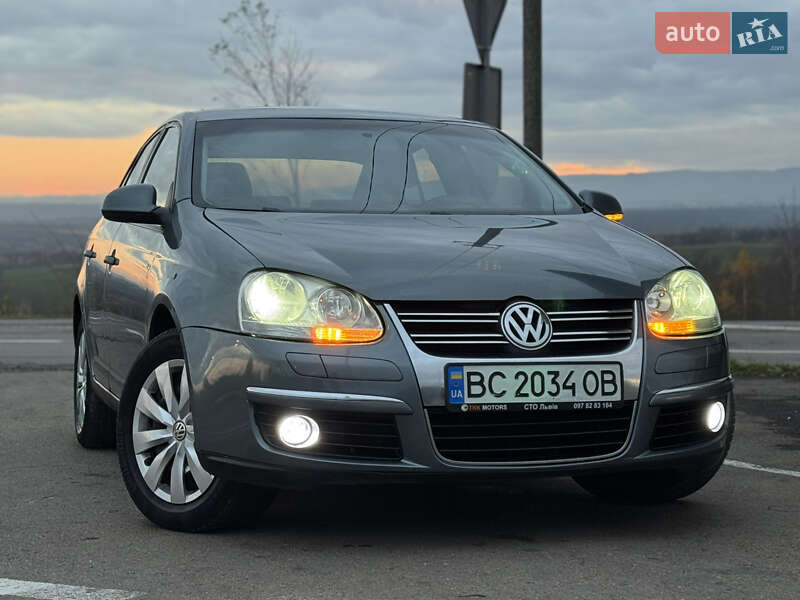 Седан Volkswagen Jetta 2008 в Дрогобыче