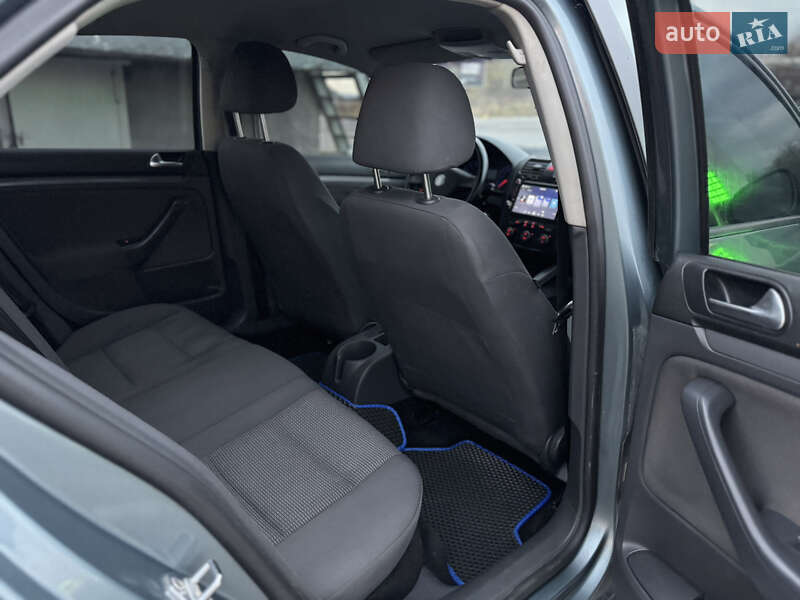 Седан Volkswagen Jetta 2008 в Дрогобыче