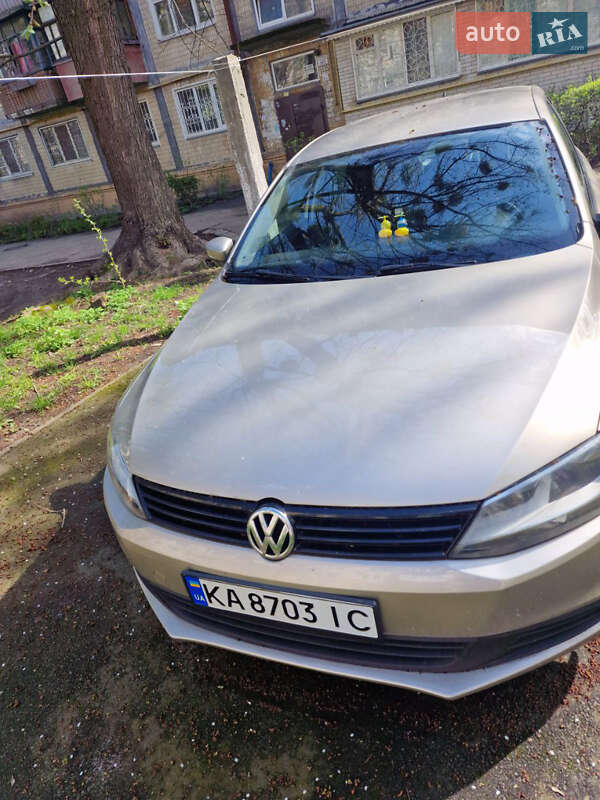 Седан Volkswagen Jetta 2014 в Києві фото 2 Седан Volkswagen Jetta 2014 в Києві