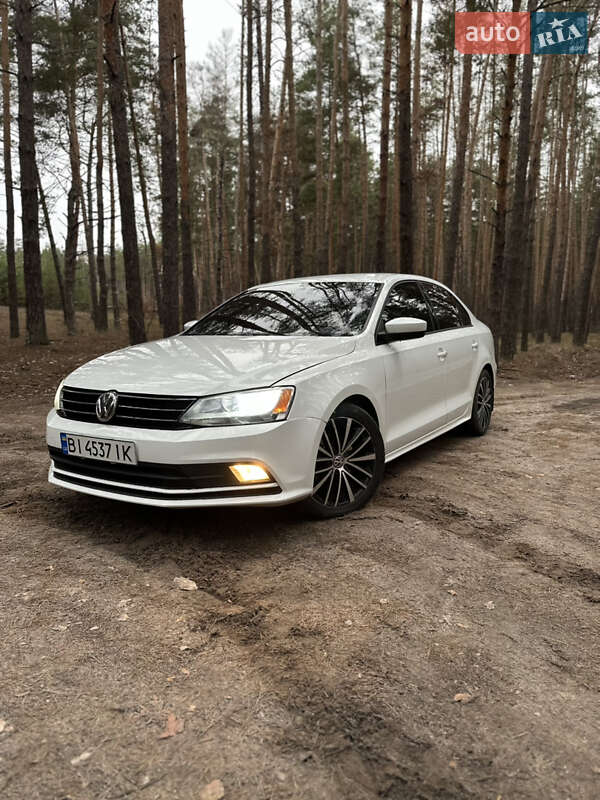 Седан Volkswagen Jetta 2016 в Полтаві