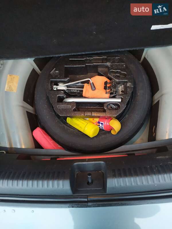 Седан Volkswagen Jetta 2013 в Тараще фото 12 Седан Volkswagen Jetta 2013 в Тараще