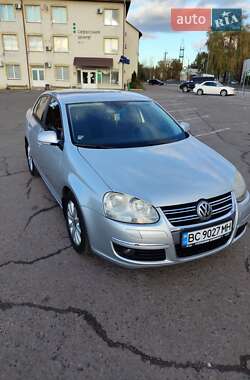 Седан Volkswagen Jetta 2008 в Львове