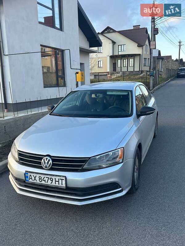 Volkswagen Jetta 2015
