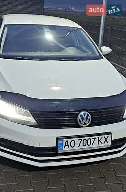 Седан Volkswagen Jetta 2016 в Тячеві