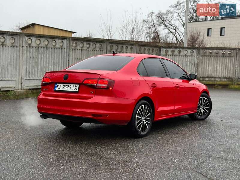 Седан Volkswagen Jetta 2016 в Києві