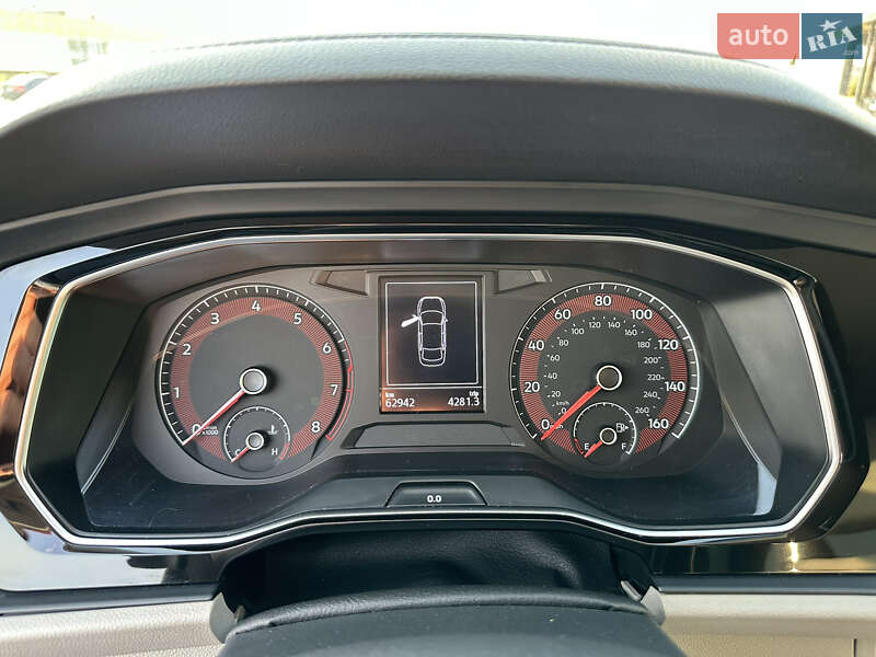 Седан Volkswagen Jetta 2019 в Киеве