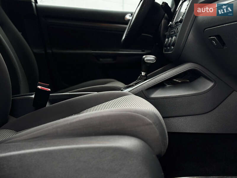 Седан Volkswagen Jetta 2009 в Кропивницькому фото 10 Седан Volkswagen Jetta 2009 в Кропивницькому