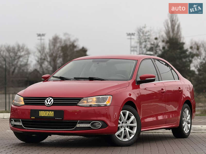 Седан Volkswagen Jetta 2013 в Киеве фото 2 Седан Volkswagen Jetta 2013 в Киеве