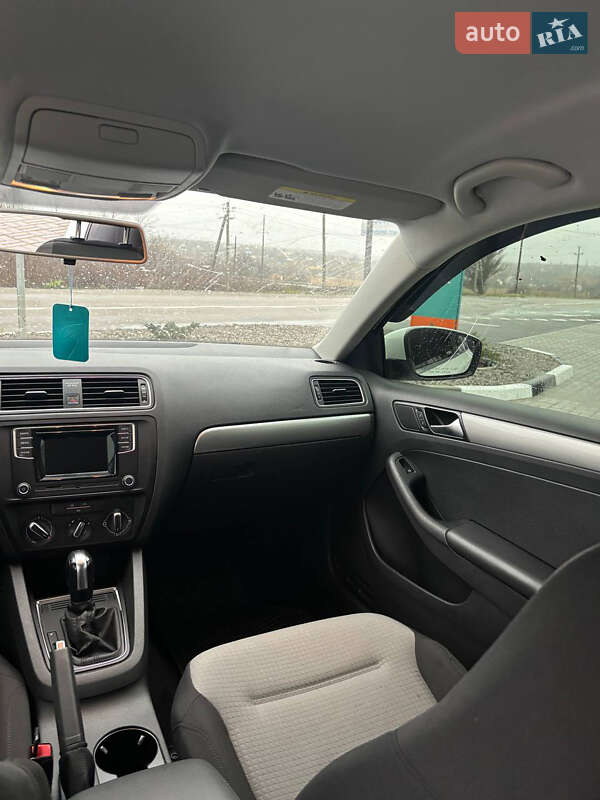 Седан Volkswagen Jetta 2017 в Кропивницькому фото 7 Седан Volkswagen Jetta 2017 в Кропивницькому