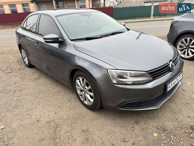 Седан Volkswagen Jetta 2011 в Киеве