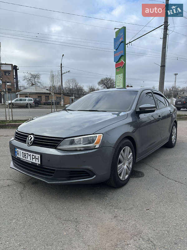 Volkswagen Jetta 2014