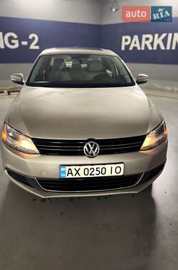 Седан Volkswagen Jetta 2012 в Харкові