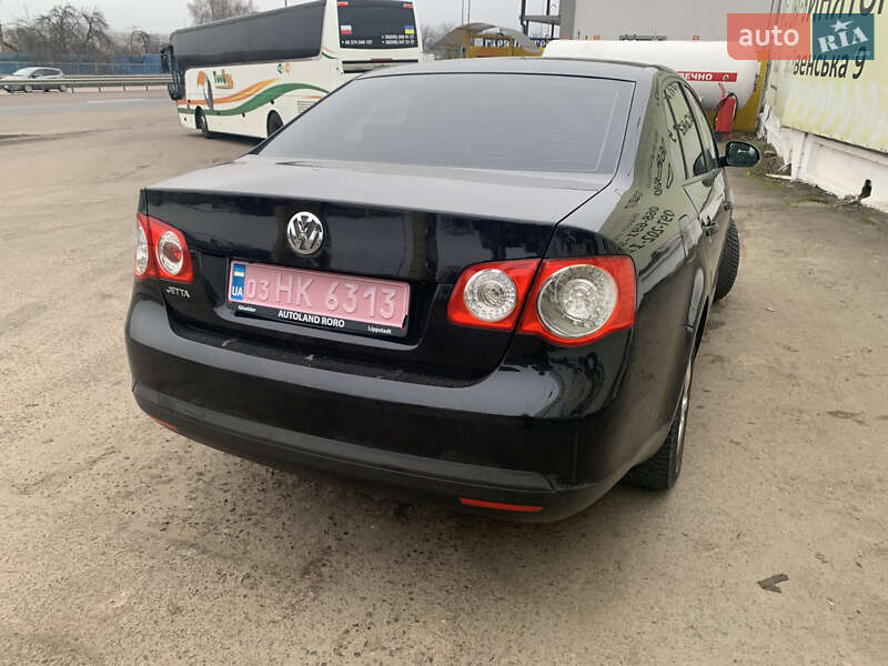 Седан Volkswagen Jetta 2006 в Черкассах