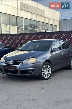 Седан Volkswagen Jetta 2008 в Сумах