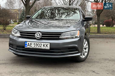 Седан Volkswagen Jetta 2015 в Киеве