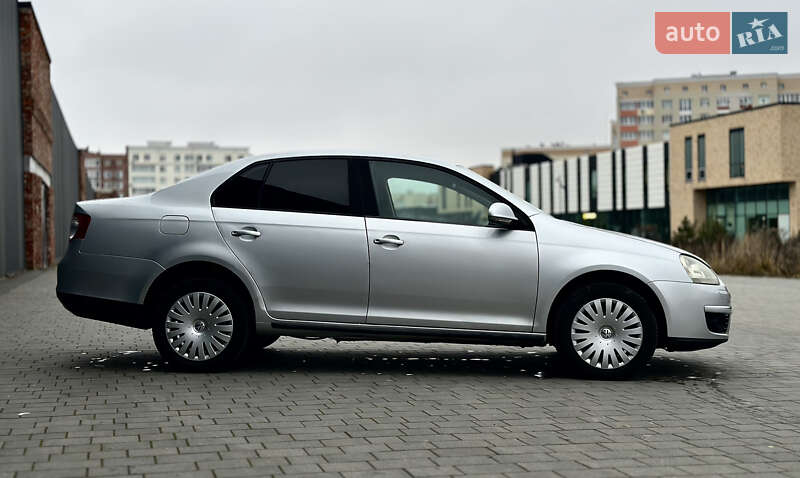 Седан Volkswagen Jetta 2008 в Хмельницком фото 14 Седан Volkswagen Jetta 2008 в Хмельницком