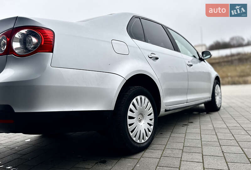 Седан Volkswagen Jetta 2008 в Хмельницком фото 21 Седан Volkswagen Jetta 2008 в Хмельницком