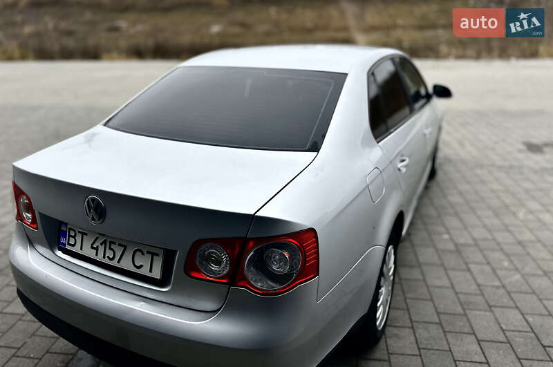 Седан Volkswagen Jetta 2008 в Хмельницком фото 23 Седан Volkswagen Jetta 2008 в Хмельницком